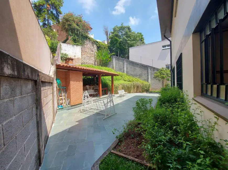 Foto 3 de Casa de Condomínio com 4 Quartos à venda, 374m² em Jardim Vitoria Regia, São Paulo