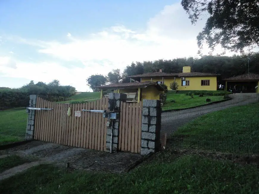 Foto 1 de Chácara com 3 Quartos à venda, 334m² em Vila Elsa, Viamão