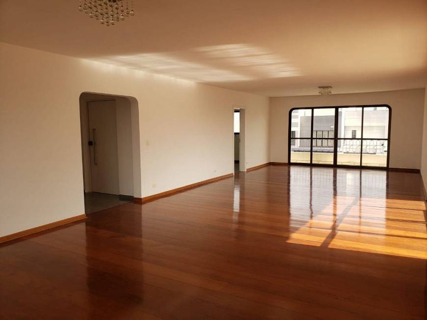 Foto 2 de Cobertura com 5 Quartos para venda ou aluguel, 647m² em Alto Da Boa Vista, São Paulo