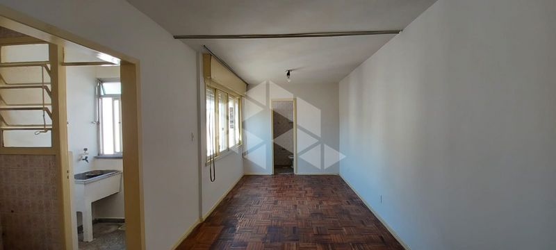 Foto 3 de Kitnet com 1 Quarto para alugar, 35m² em Passo da Areia, Porto Alegre