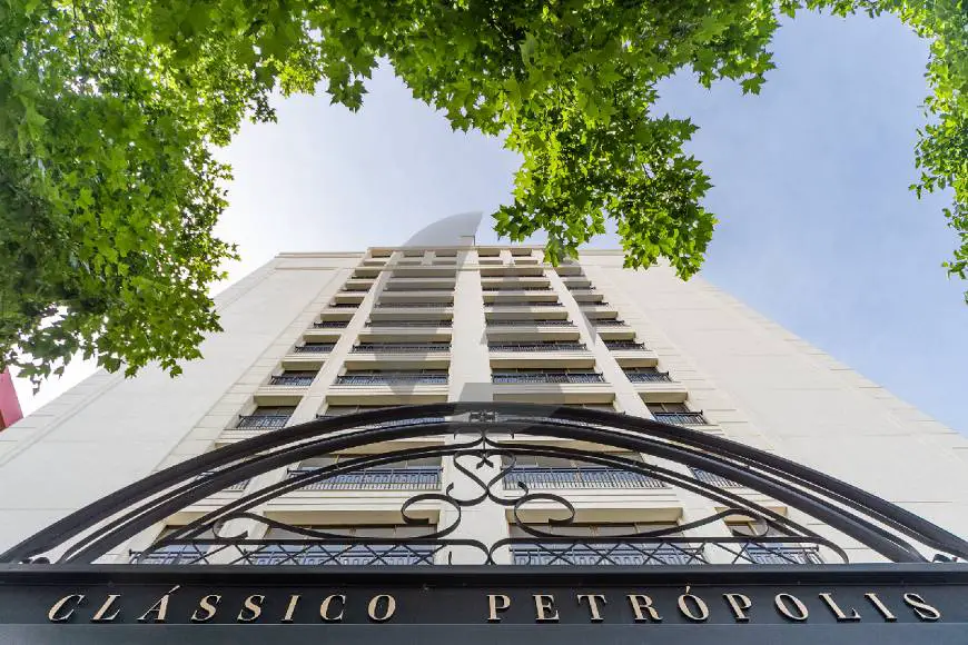 Foto 3 de Apartamento com 3 Quartos para alugar, 121m² em Petrópolis, Porto Alegre