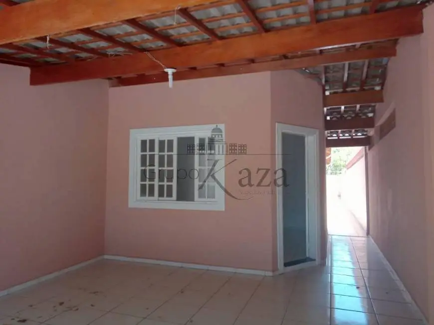 Foto 1 de Casa com 3 Quartos para venda ou aluguel, 152m² em Parque Industrial, São José dos Campos