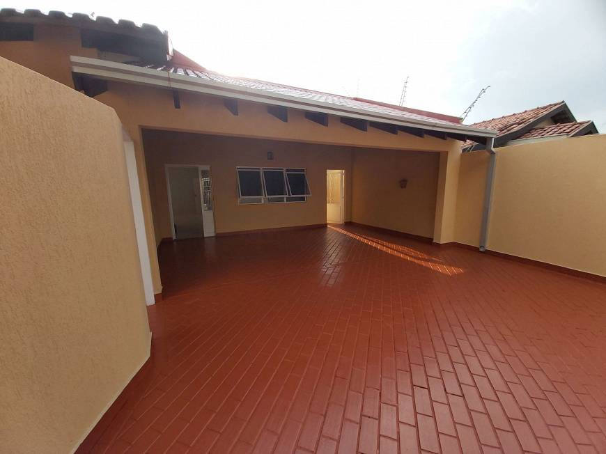 Foto 2 de Casa com 5 Quartos para alugar, 208m² em Vila Vilas Boas, Campo Grande