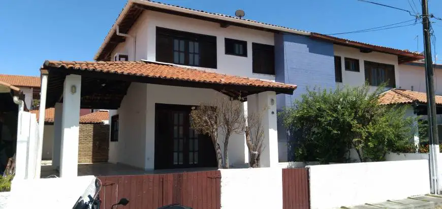 Foto 1 de Casa de Condomínio com 3 Quartos à venda, 150m² em Parque Manibura, Fortaleza