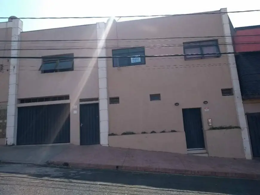 Foto 1 de Apartamento com 1 Quarto para alugar, 30m² em Boa Vista, Uberaba