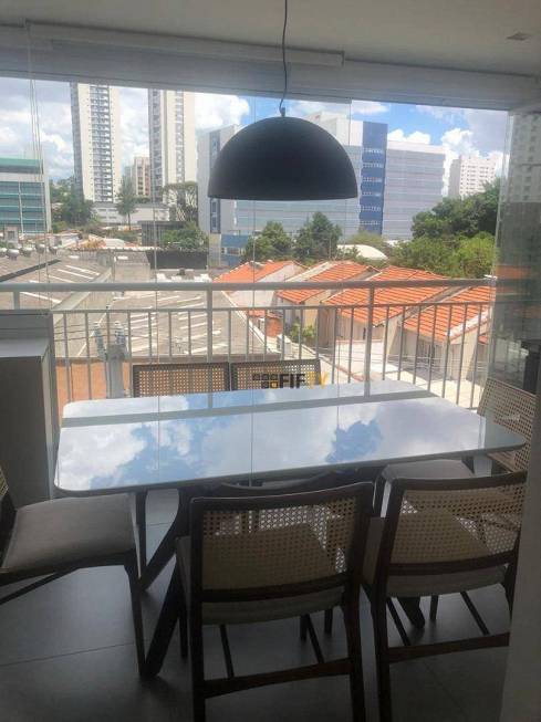 Foto 1 de Apartamento com 2 Quartos à venda, 60m² em Chácara Santo Antônio, São Paulo