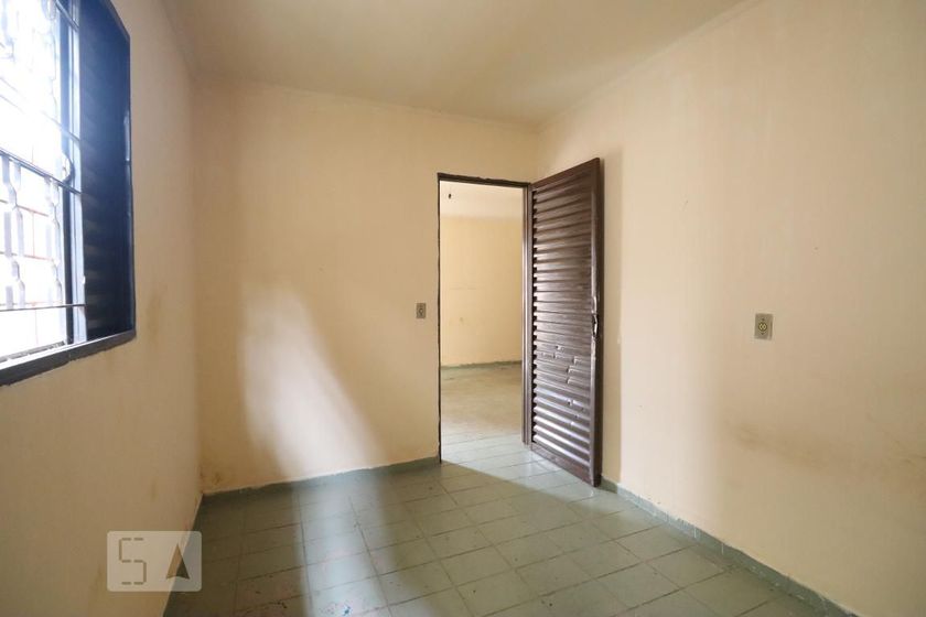 Foto 5 de Apartamento com 2 Quartos para alugar, 45m² em Parque Industrial de Goiânia, Goiânia