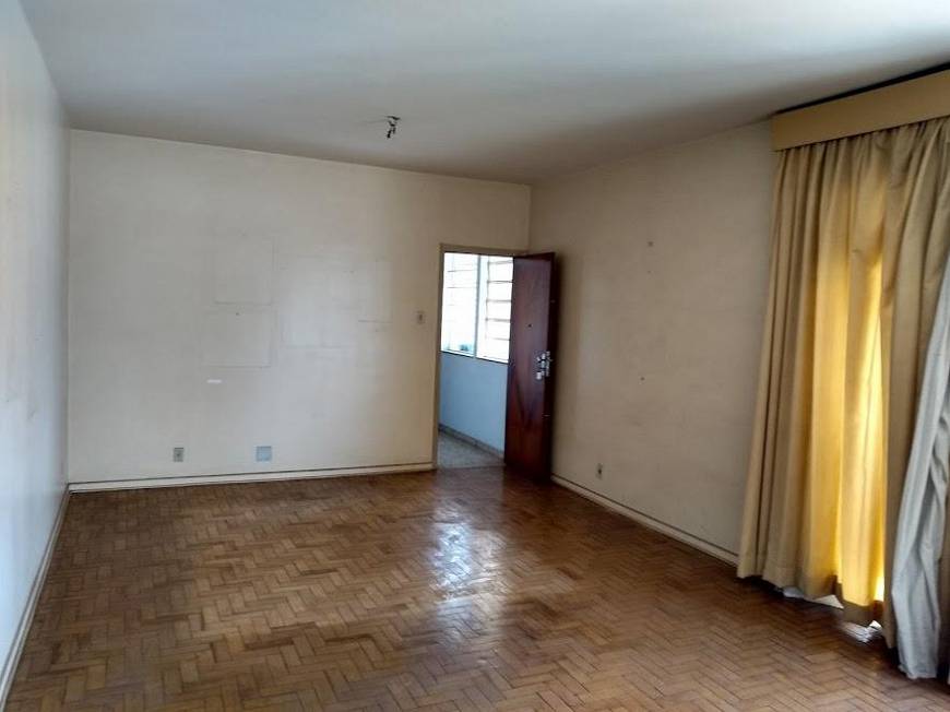 Foto 2 de Apartamento com 3 Quartos para alugar, 250m² em Centro, Uberaba