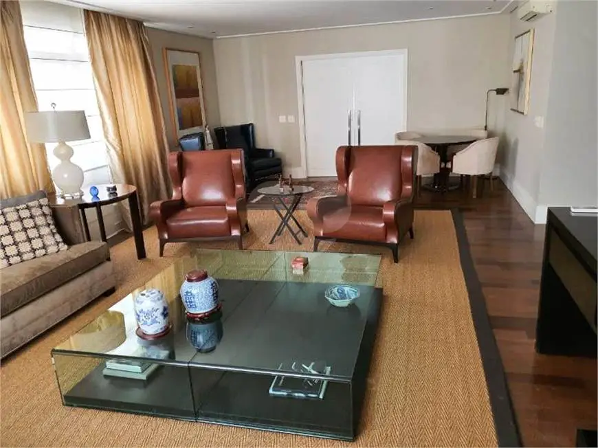 Foto 2 de Apartamento com 4 Quartos para alugar, 294m² em Jardim América, São Paulo