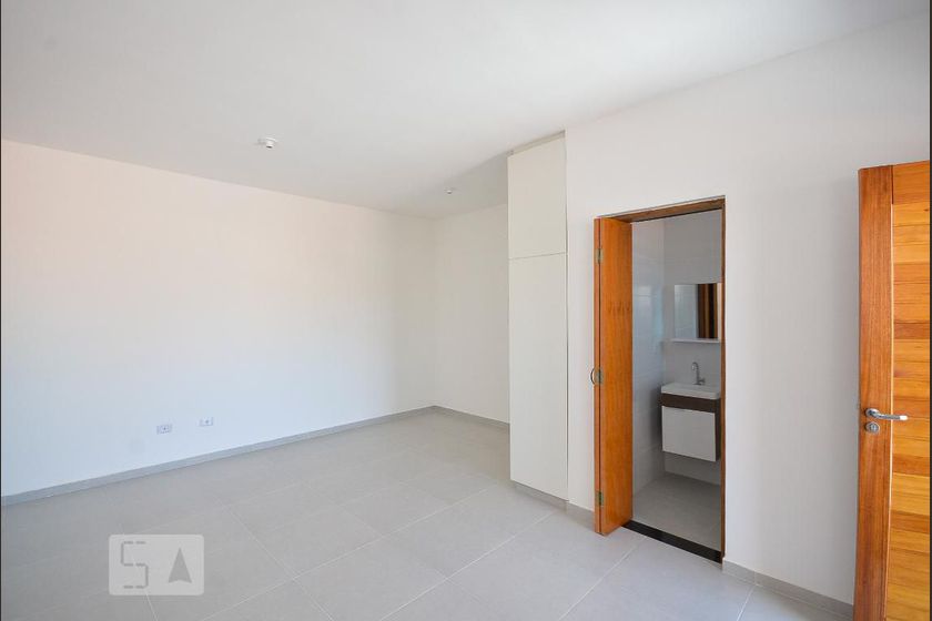 Foto 1 de Casa com 1 Quarto para alugar, 36m² em Vila das Mercês, São Paulo