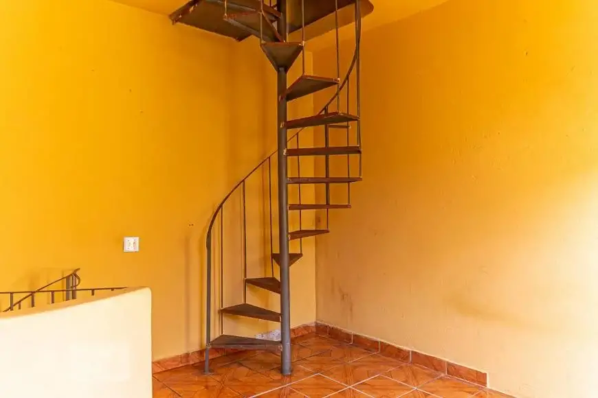 Foto 1 de Casa com 1 Quarto para alugar, 50m² em Vila das Mercês, São Paulo