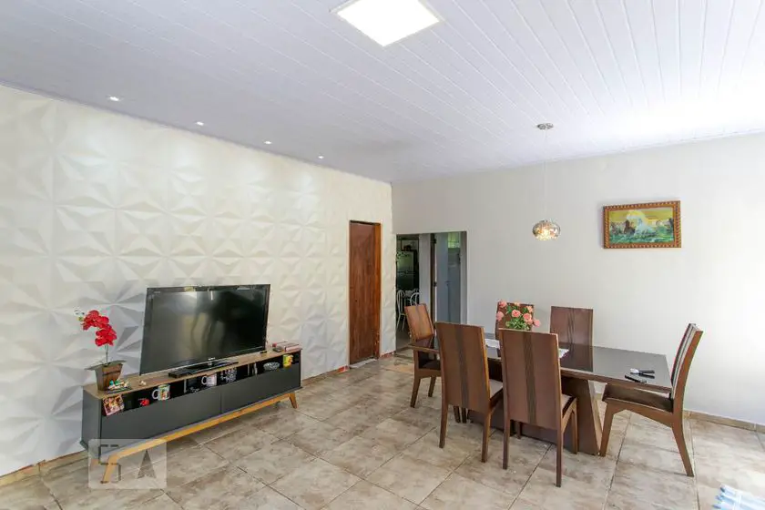 Foto 3 de Casa com 3 Quartos para alugar, 180m² em Bandeirantes, Belo Horizonte