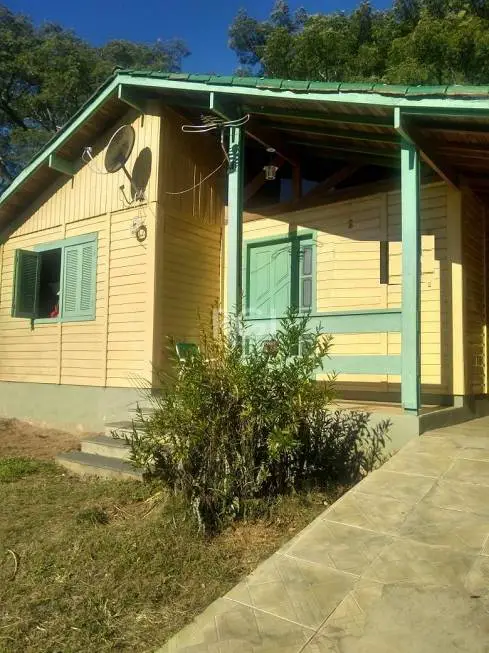 Foto 1 de Casa com 3 Quartos à venda, 70m² em Lageado, Porto Alegre