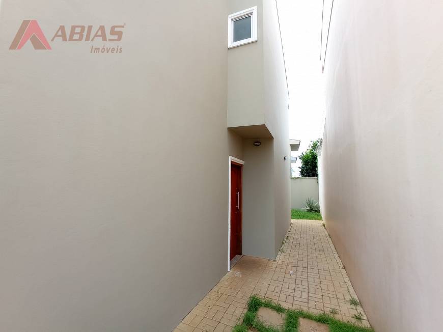 Foto 3 de Casa com 3 Quartos para alugar, 115m² em Parque Santa Felícia Jardim, São Carlos