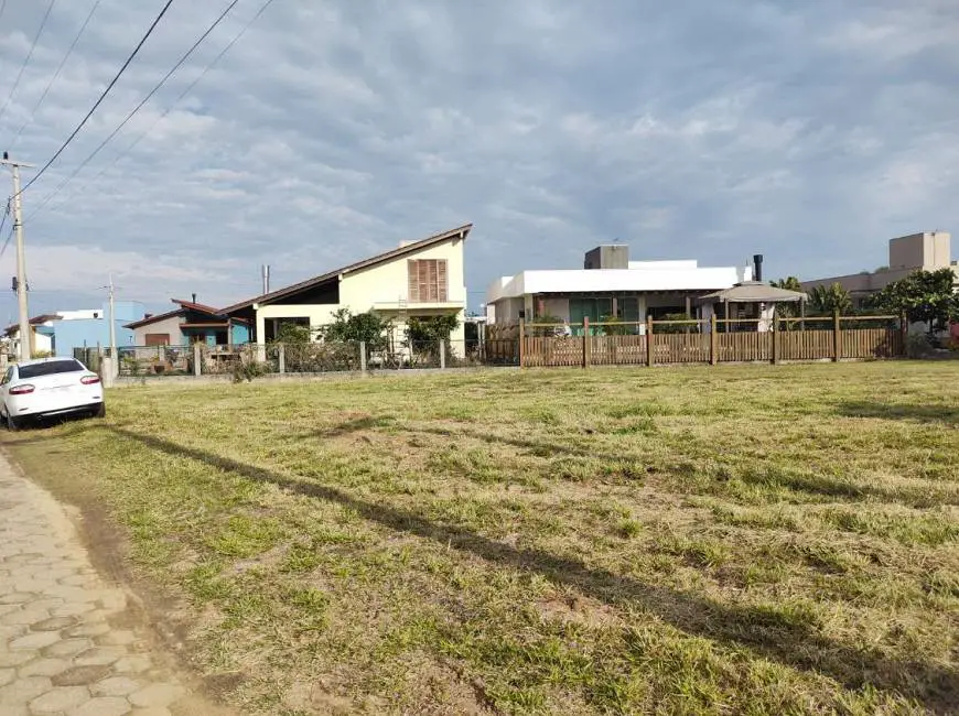 Foto 1 de Lote/Terreno à venda, 567m² em Centro, Içara