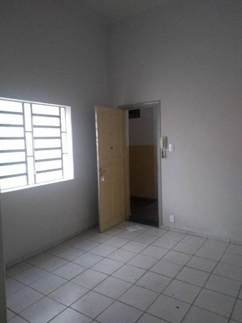 Foto 1 de Apartamento com 3 Quartos para alugar, 84m² em Abadia, Uberaba