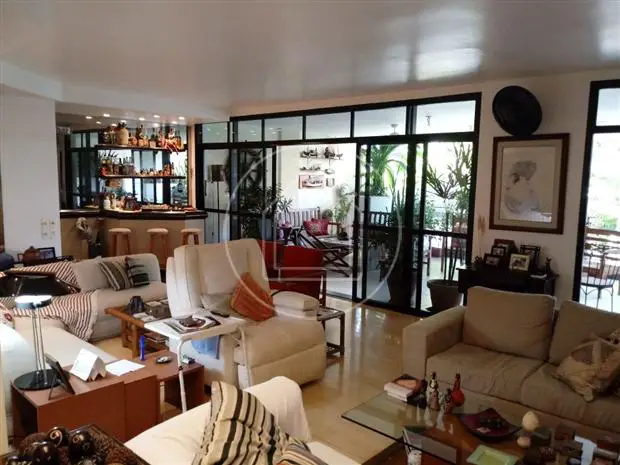 Foto 1 de Apartamento com 3 Quartos à venda, 260m² em Barra da Tijuca, Rio de Janeiro