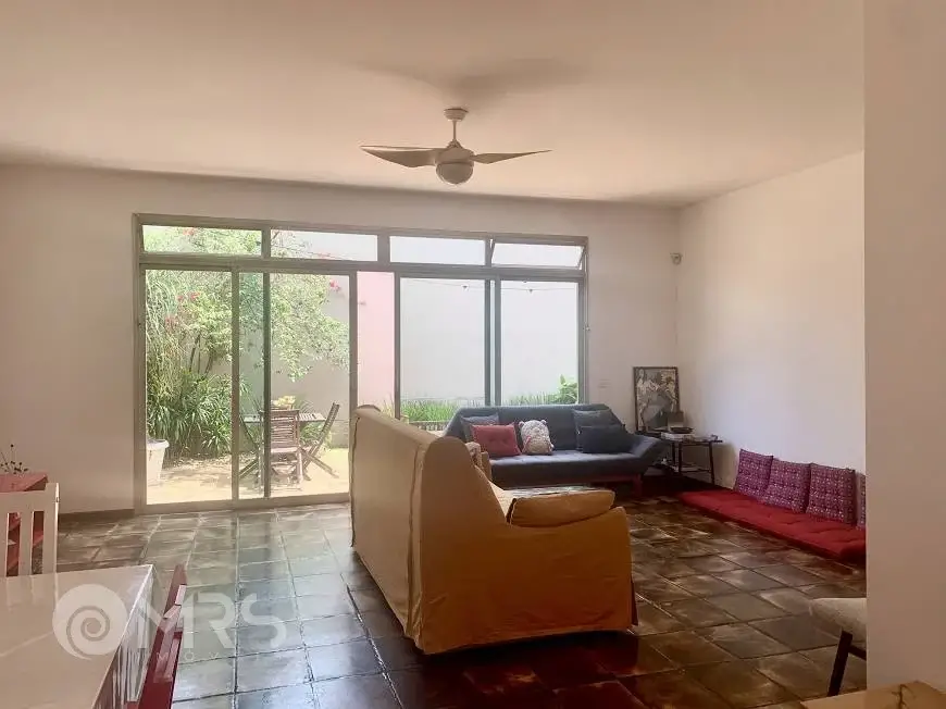 Foto 1 de Casa com 6 Quartos para alugar, 430m² em Alto de Pinheiros, São Paulo