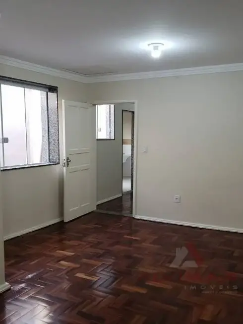 Foto 3 de Apartamento com 1 Quarto para alugar, 30m² em Aterrado, Volta Redonda