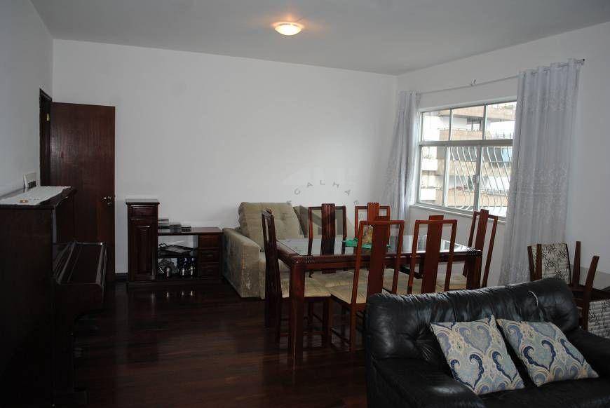 Foto 2 de Apartamento com 3 Quartos à venda, 145m² em Boa Viagem, Niterói