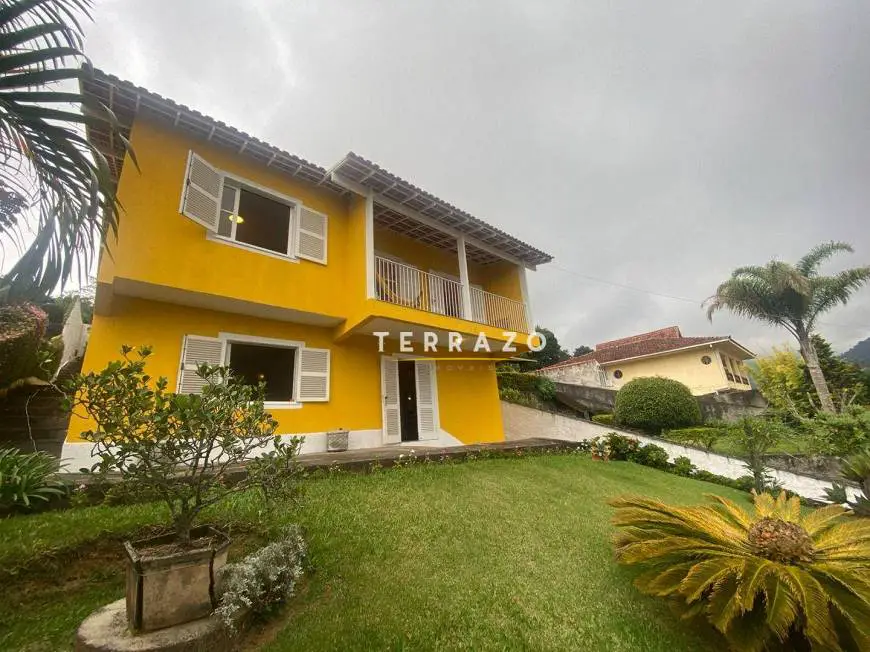 Foto 1 de Casa com 3 Quartos à venda, 113m² em Fazendinha, Teresópolis