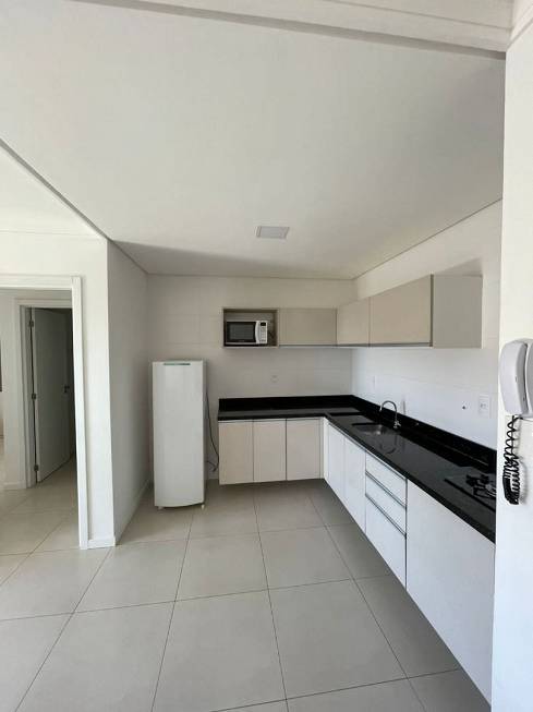 Foto 4 de Apartamento com 1 Quarto à venda, 45m² em Ingleses do Rio Vermelho, Florianópolis