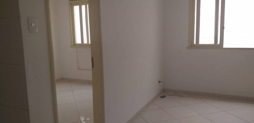 Foto 1 de Apartamento com 1 Quarto à venda, 38m² em Lapa, Rio de Janeiro
