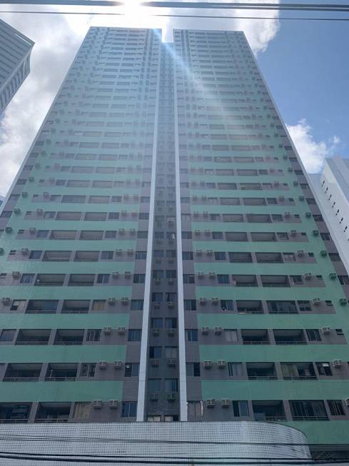 Foto 1 de Apartamento com 3 Quartos para alugar, 87m² em Rosarinho, Recife