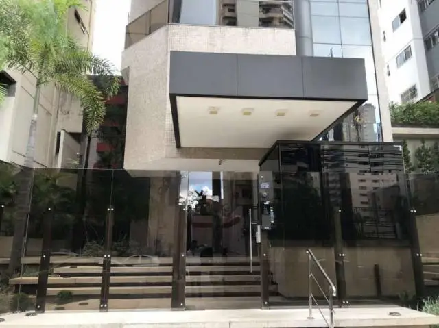 Foto 1 de Apartamento com 4 Quartos à venda, 248m² em Setor Bueno, Goiânia