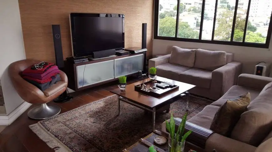 Foto 1 de Apartamento com 4 Quartos à venda, 420m² em Vila Madalena, São Paulo