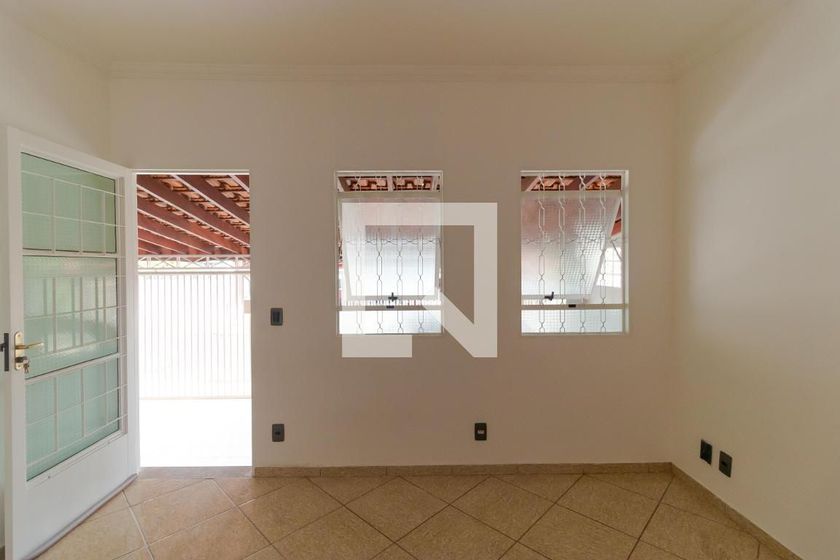 Foto 4 de Casa com 2 Quartos para alugar, 100m² em Jardim Garcia, Campinas