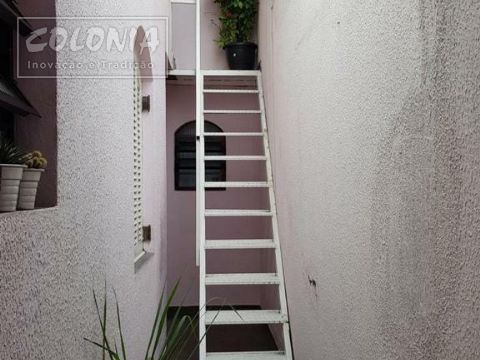 Foto 1 de Casa com 2 Quartos à venda, 127m² em Parque Jacatuba, Santo André