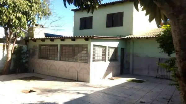 Foto 3 de Casa com 3 Quartos à venda, 180m² em Centro, Alvorada