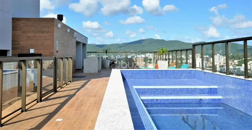 Foto 1 de Apartamento com 1 Quarto à venda, 54m² em Carvoeira, Florianópolis