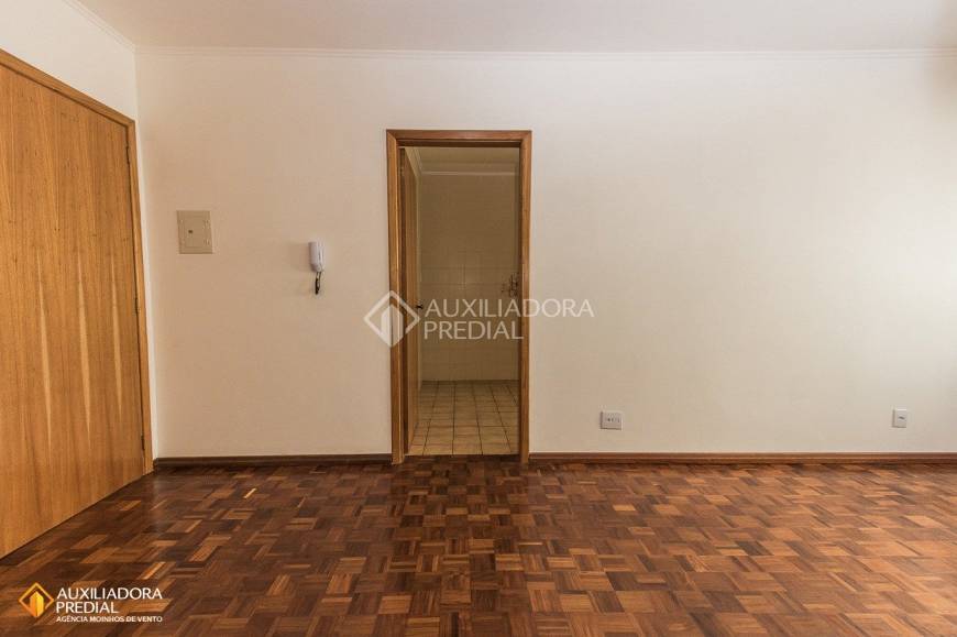 Foto 1 de Apartamento com 3 Quartos à venda, 73m² em Cristo Redentor, Porto Alegre