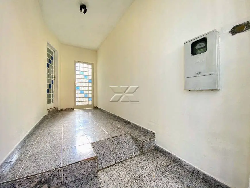 Foto 2 de Casa com 3 Quartos para alugar, 96m² em Centro, Rio Claro