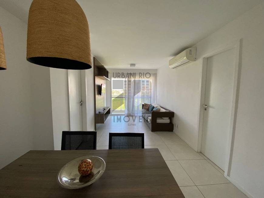 Foto 1 de Apartamento com 1 Quarto para venda ou aluguel, 60m² em Recreio Dos Bandeirantes, Rio de Janeiro