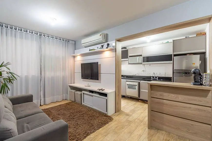Foto 1 de Apartamento com 2 Quartos à venda, 63m² em Centro, Canoas