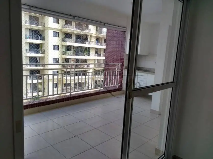 Foto 3 de Apartamento com 2 Quartos para alugar, 80m² em Parque Residencial Aquarius, São José dos Campos