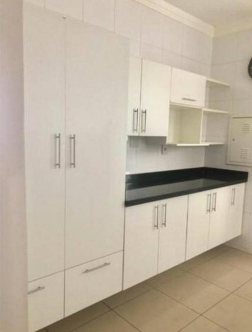 Foto 2 de Apartamento com 2 Quartos para alugar, 70m² em Quilombo, Cuiabá