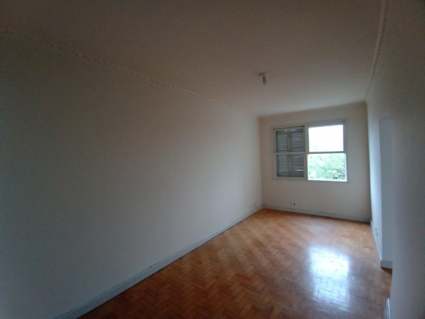 Foto 3 de Apartamento com 2 Quartos à venda, 75m² em Santa Maria Goretti, Porto Alegre