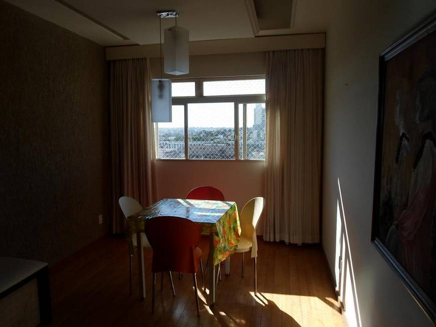 Foto 2 de Apartamento com 3 Quartos à venda, 80m² em Centro, Uberaba