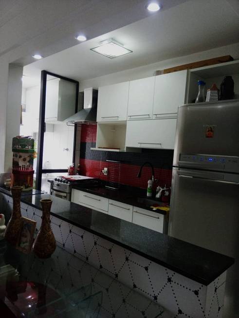 Foto 1 de Apartamento com 3 Quartos à venda, 65m² em Guarapiranga, São Paulo
