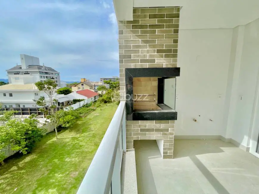 Foto 2 de Apartamento com 3 Quartos à venda, 108m² em Jurerê, Florianópolis
