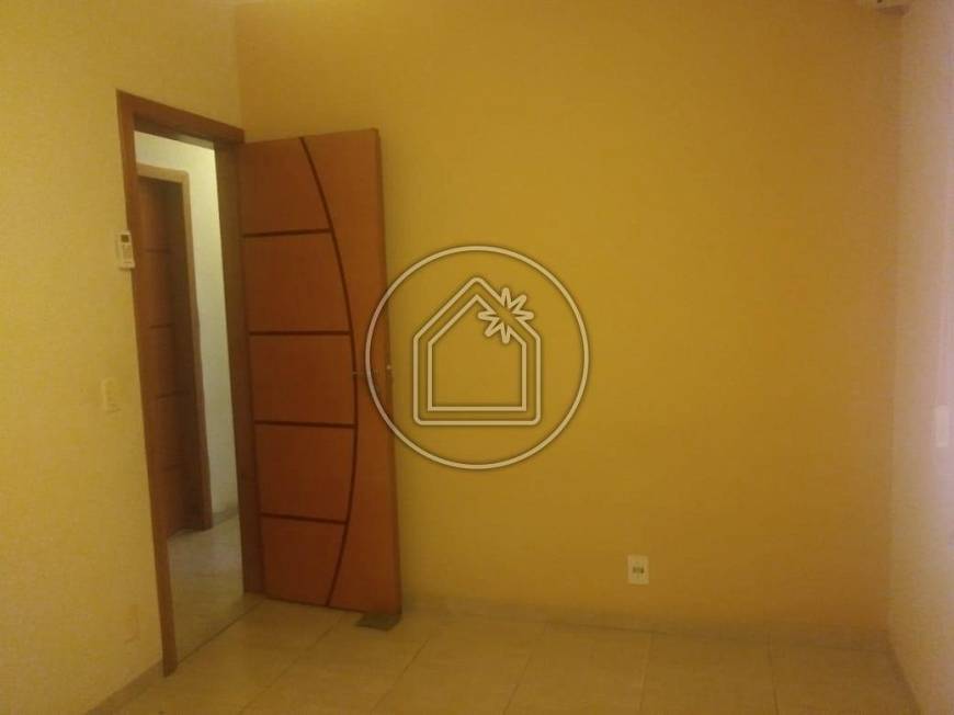 Foto 2 de Apartamento com 3 Quartos à venda, 81m² em  Vila Valqueire, Rio de Janeiro