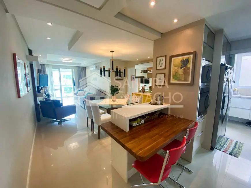 Foto 1 de Apartamento com 4 Quartos à venda, 116m² em Itacorubi, Florianópolis