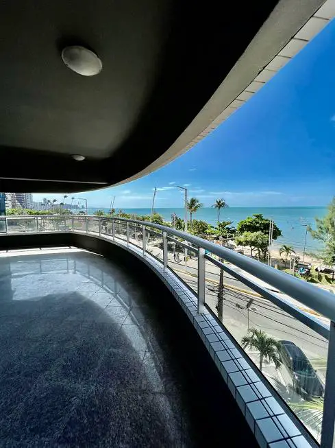 Foto 2 de Apartamento com 4 Quartos à venda, 300m² em Praia de Iracema, Fortaleza