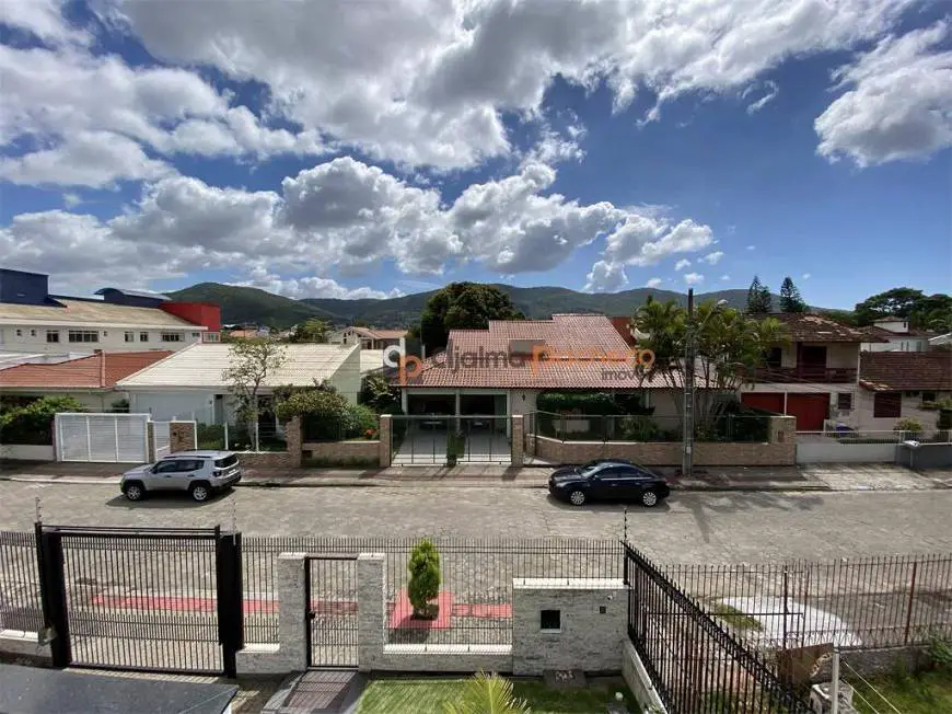 Foto 4 de Casa com 3 Quartos à venda, 271m² em Santa Mônica, Florianópolis