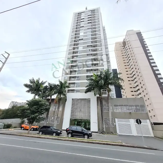 Foto 1 de Apartamento com 1 Quarto à venda, 92m² em Cabral, Curitiba
