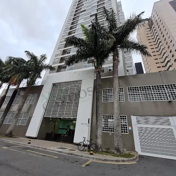 Foto 3 de Apartamento com 1 Quarto à venda, 92m² em Cabral, Curitiba